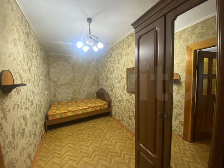 2-к. квартира, 42 м², 1/5 эт.