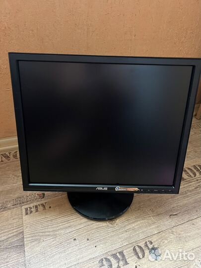Монитор Asus 19''