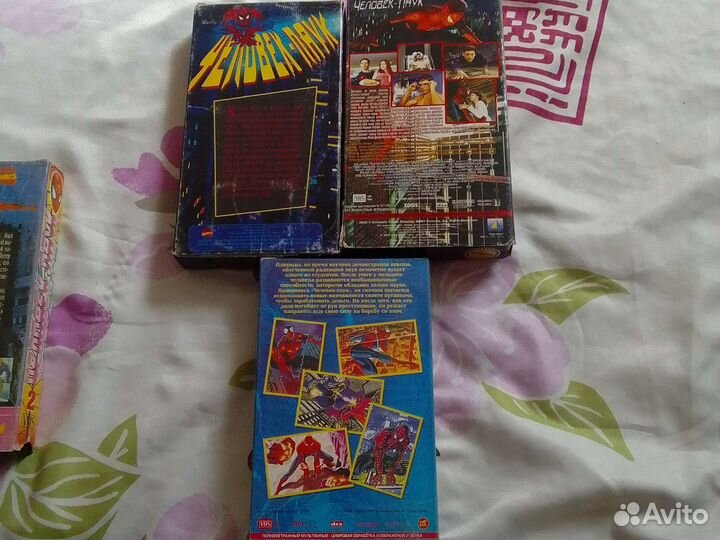Видеокассеты.Человек паук.4 штуки