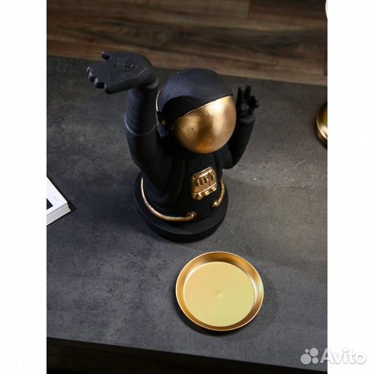 Подставка для мелочей 'Космонавт', полистоун, 47 с