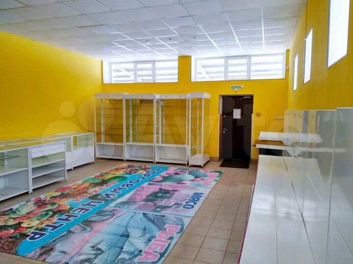 Торговая площадь, 348 м²