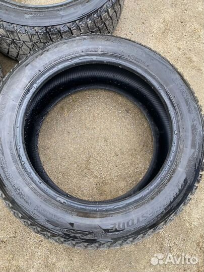 Bridgestone Blizzak DM-V2 235/55 R18