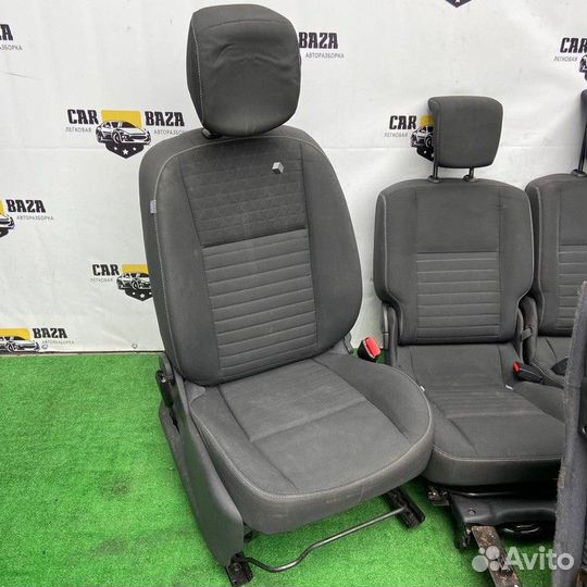 Сиденье салонное комплект Renault Scenic