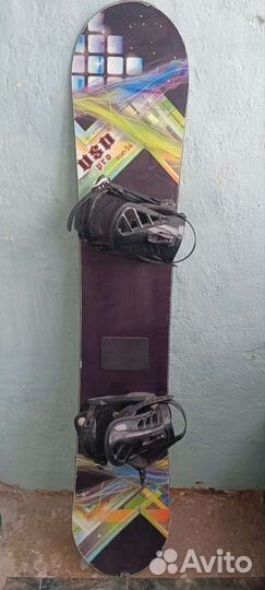 Сноуборд с креплениями