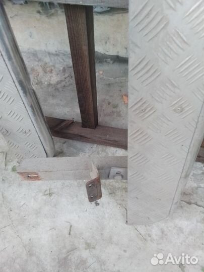 Пороги на Сузуки гранд Витара 2.3х дверка