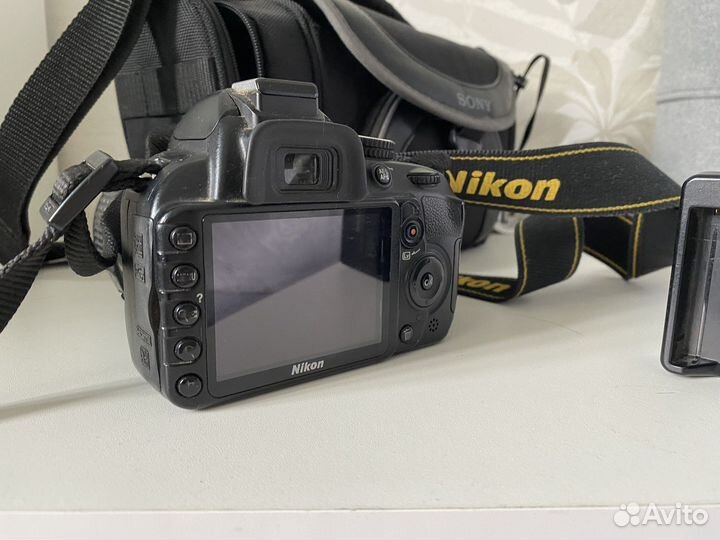 Зеркальный фотоаппарат nikon d3100