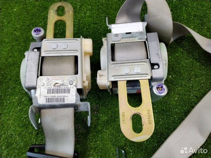 Ремни безопасности передние Chrysler 300C седан