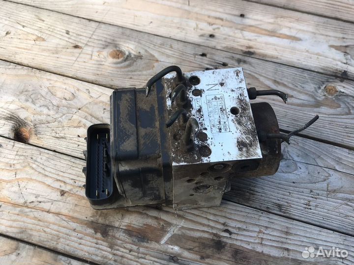 Блок абс abs ниссан цефиро максима 2.0 АКПП cefiro