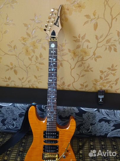 Электро гитара ibanez