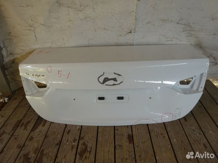 Крышка багажника Hyundai Solaris 2017