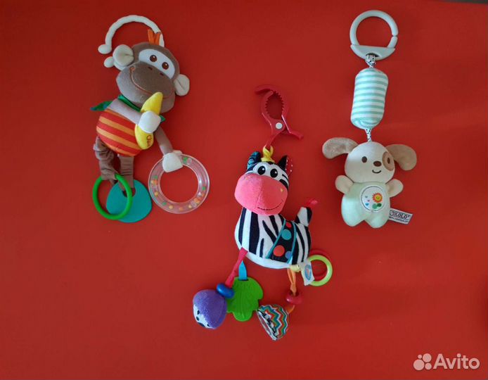 Подвесные игрушки развивающие