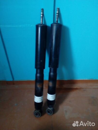 Амортизаторы задние тлк-150