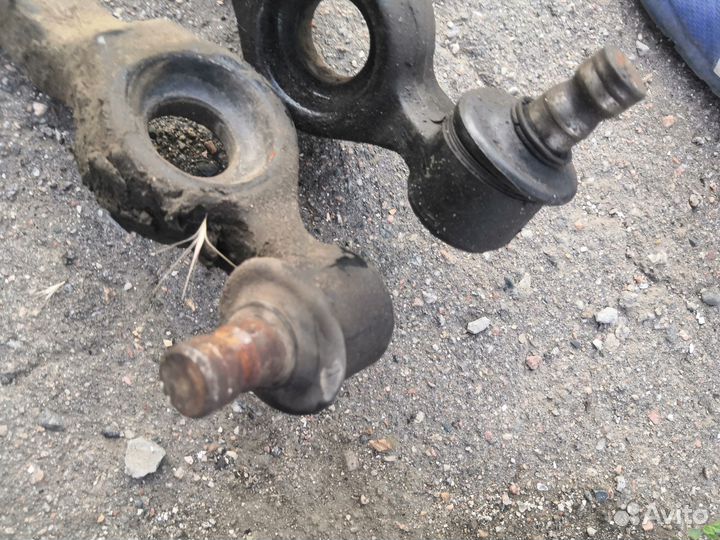 Рычаг нижний левый ауди 100 с4 ауди 100 45