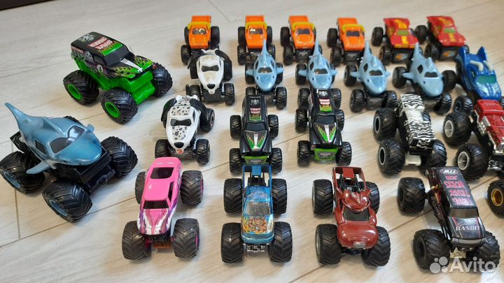 Часть 1. Hot wheels монстр трак/monster truck/jam