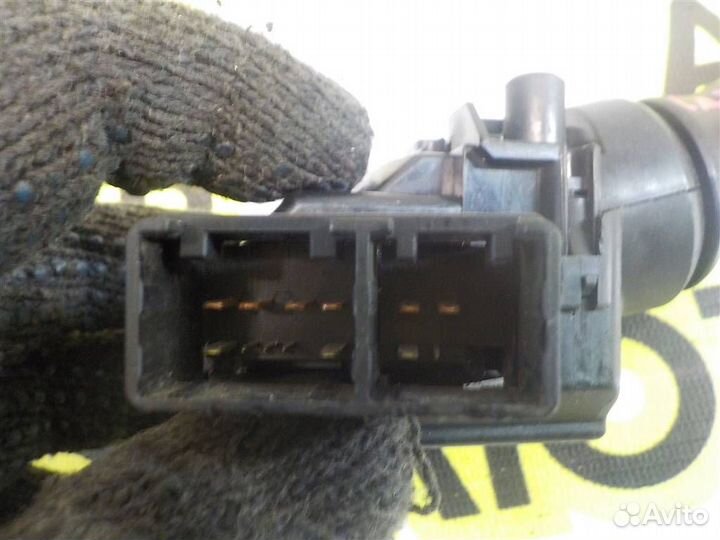 Переключатель стеклоочистителей Toyota Camry XV40