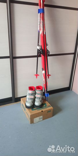 Лыжи беговые детские 140 с ботинками, размер 33