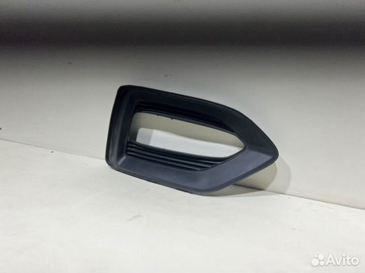 Накладка птф передняя правая Hyundai Solaris 2