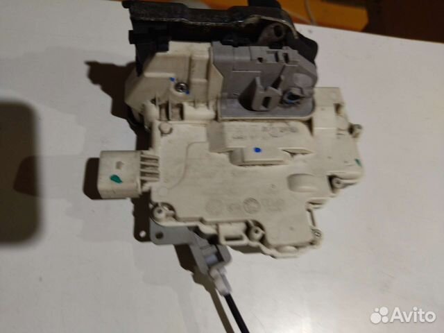 Замок дверной Ауди Q5 Q3 A5 A7 Q7