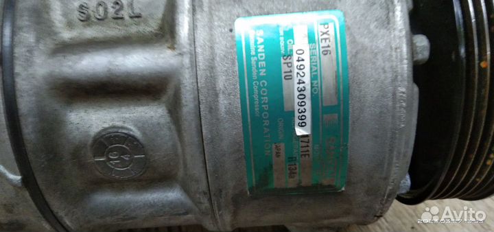 Компрессор кондиционера Skoda Yeti I (2009-2014)