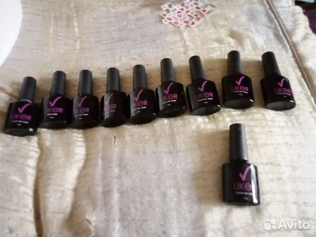 Лак для ногтей, аппарат и лампа