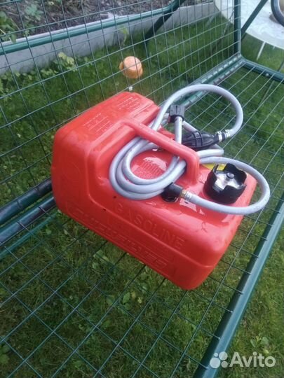 Топливный бак для лодочного мотора
