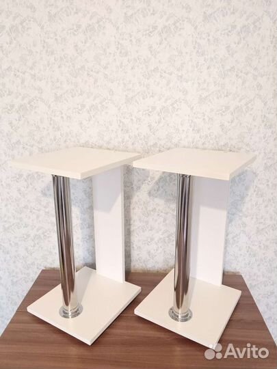 Стойки для напольной акустики