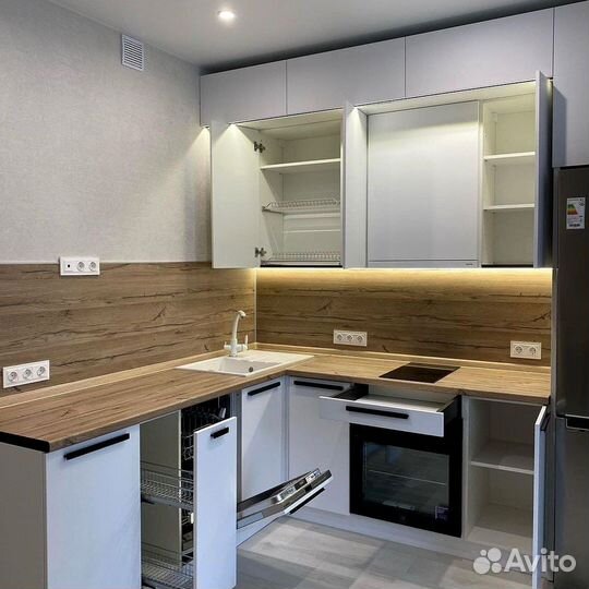 Кухонный гарнитур 