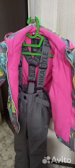 Костюм(куртка,штаны) на девочку весна осень 110