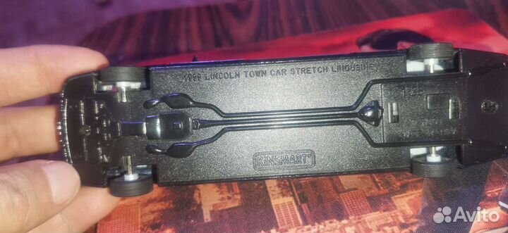 Коллекционные модель лимузин линкольн 1:38