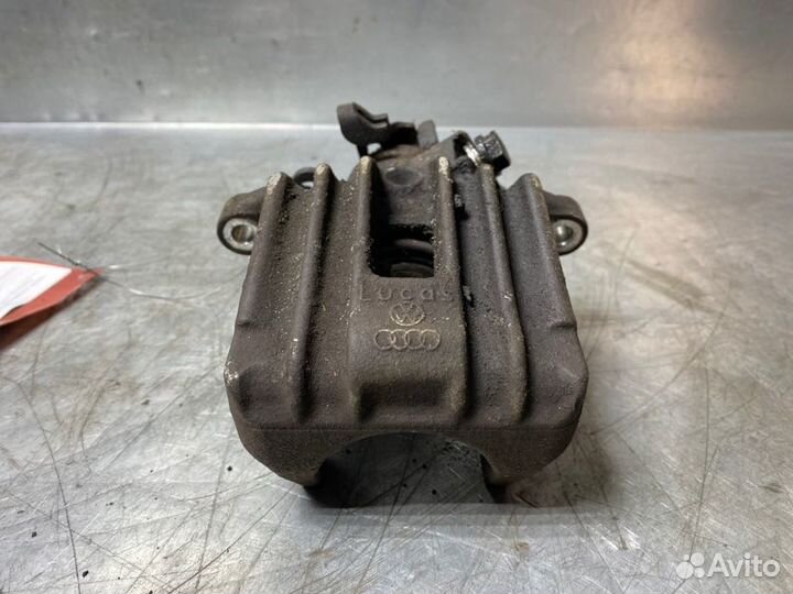 Суппорт задний правый Volkswagen Bora 1997-2005