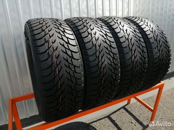 Nokian Tyres Hakkapeliitta R3 235/60 R16 104R