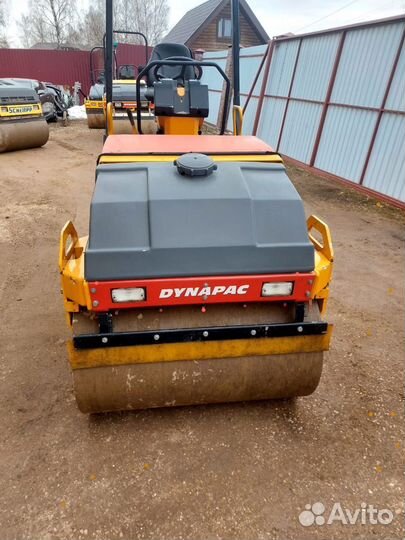 Дорожный каток Dynapac CC122, 2007