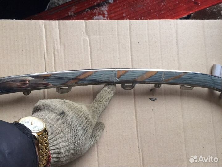 Молдинг решетки радиатора renault arkana