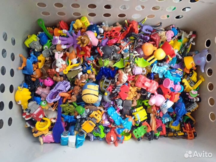 Игрушки пакетом (часть 5) Киндеры