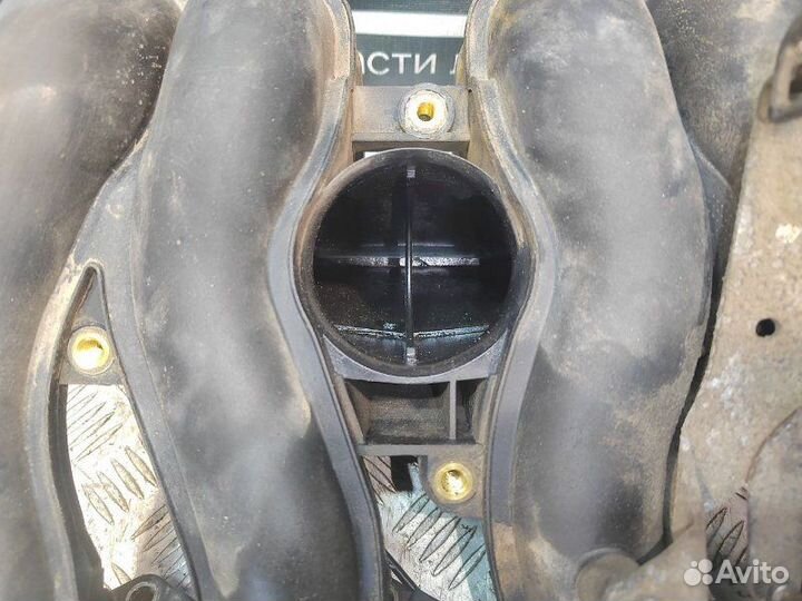 Впускной коллектор Mercedes Benz C 230 2.3 M