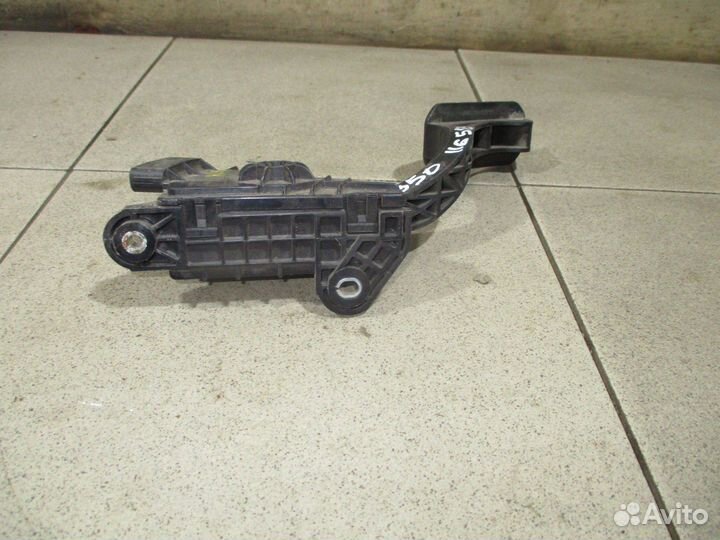 Педаль газа Lexus RX 300/330/350/400h (XU30)