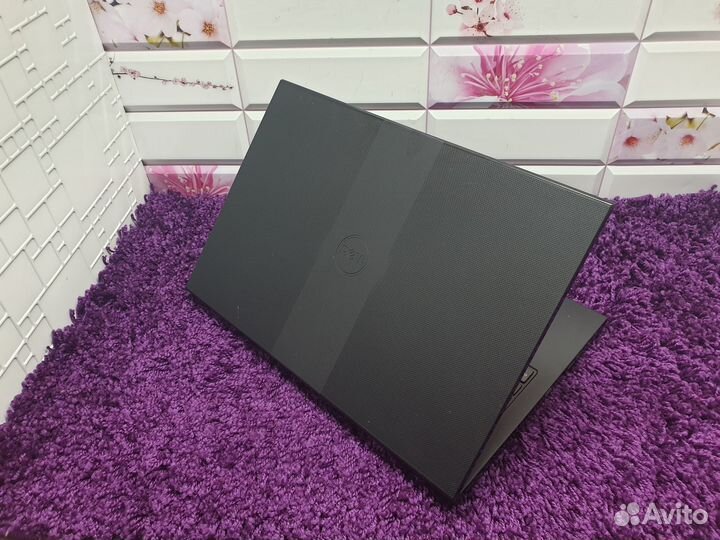 Ноутбук dell/ Intel Core i5/ SSD/ GeForce 820M