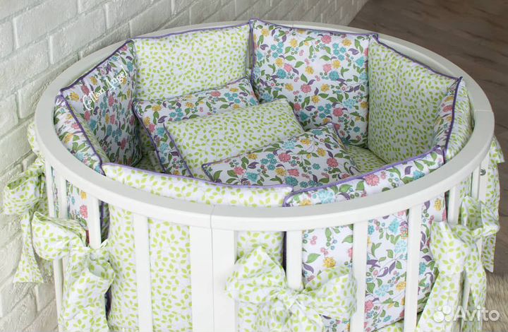 Продам кроватку-трансформер круг-овал
