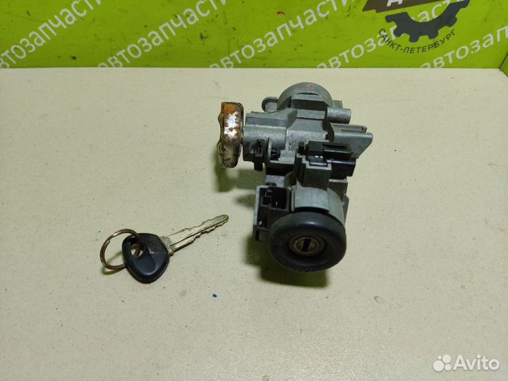 Замок зажигания с ключом Mazda 626 GF седан 2.0