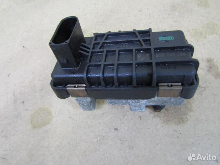 Актуатор/сервопривод турбины jaguar XF 2007-2010