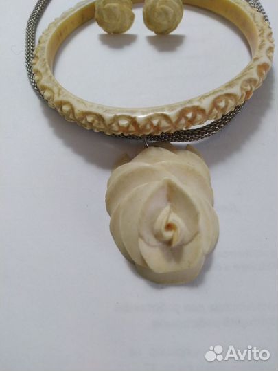 Украшения комплект из кости.Африка.Винтаж