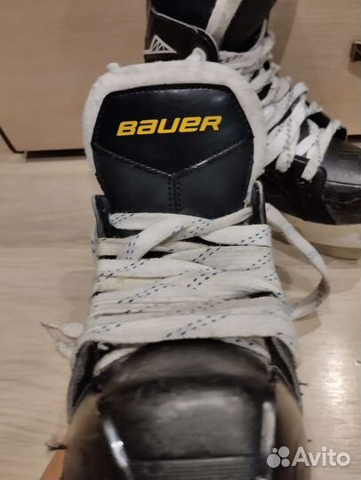 Коньки хоккейные размер 33,5 Bauer supreme s140