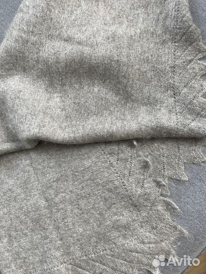 Пуховый платок оренбургский