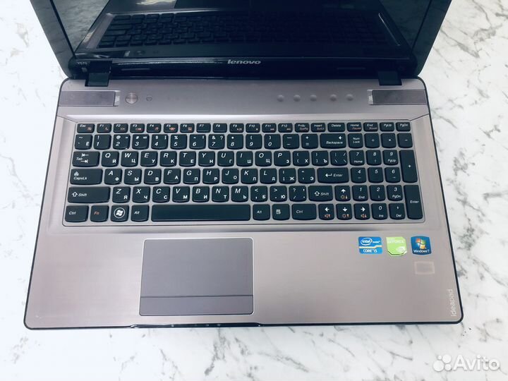 Lenovo Ideapad Y570/Core i5/ram 6gb/SSD+HDD