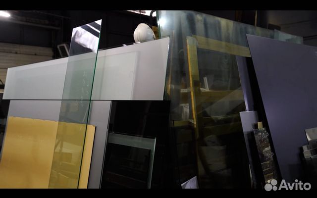 Межкомнатные стеклянные двери на заказ