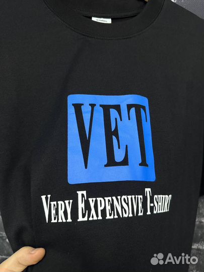 Футболка Vetements