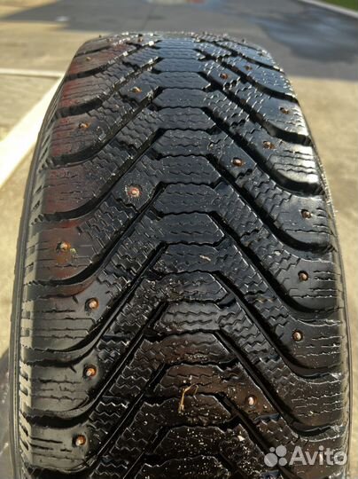 Goodyear UltraGrip 500 225/65 R17