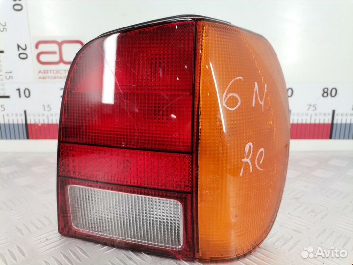 Фонарь задний для Volkswagen Polo 3 6N0945095A