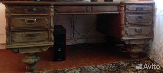 Антикварный письменный стол