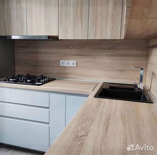 Кухонный гарнитур. Цена за всю кухню